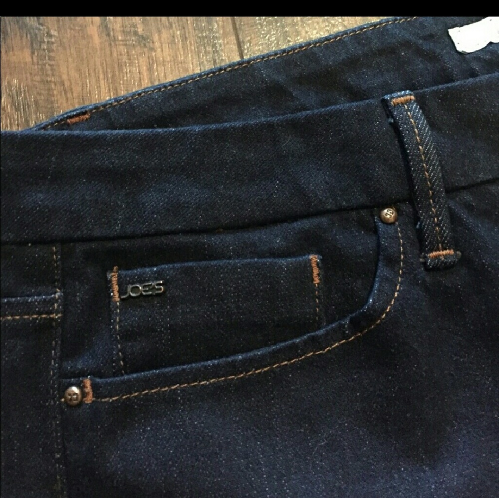 ● Joe's Muse Mulholland Wash Jeans LIKE NEW!